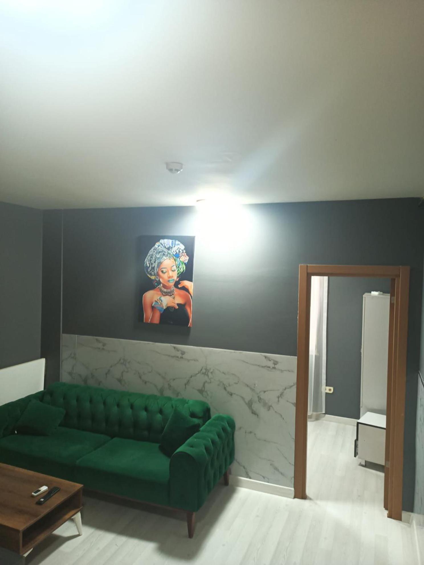Arena Aparthotel 3*
